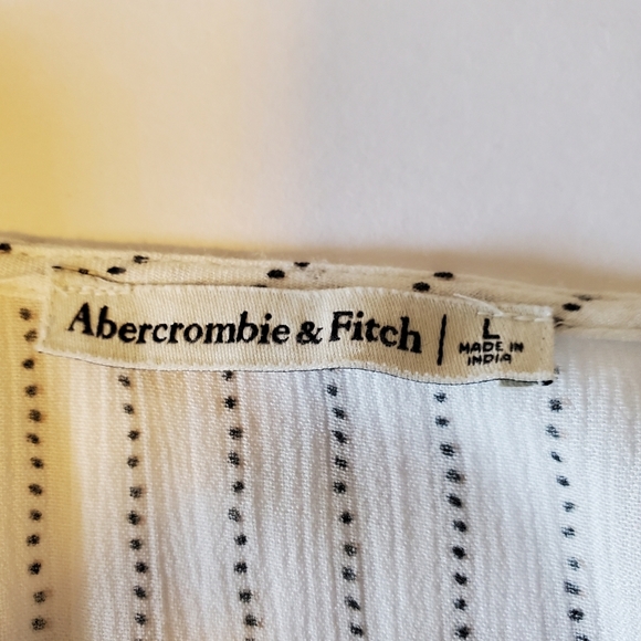 Abercrombie & Fitch Women's V-Neck Front Button Blouse Sz L - Picture 3 of 15